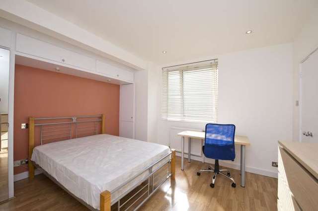  Image of Studio flat to rent in Chelsea Cloisters Sloane Avenue London SW3 at Chelsea Cloisters  Sloane Avenue, SW3 3DW
