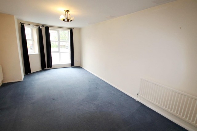  Image of 2 bedroom Flat to rent in Dexter Close St. Albans AL1 at Dexter Close  St Albans, AL1 5WB