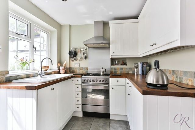  Image of 2 bedroom Terraced house for sale in Hewlett Place Cheltenham GL52 at Hewlett Place  Cheltenham, GL52 6DQ