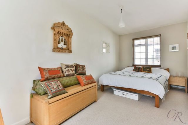  Image of 2 bedroom Terraced house for sale in Hewlett Place Cheltenham GL52 at Hewlett Place  Cheltenham, GL52 6DQ