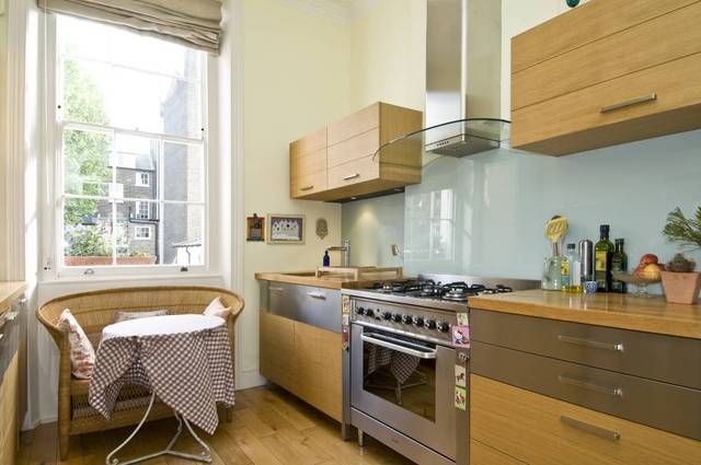  Image of 2 bedroom Flat to rent in Chepstow Road London W2 at Chepstow Road  London, W2 5BD