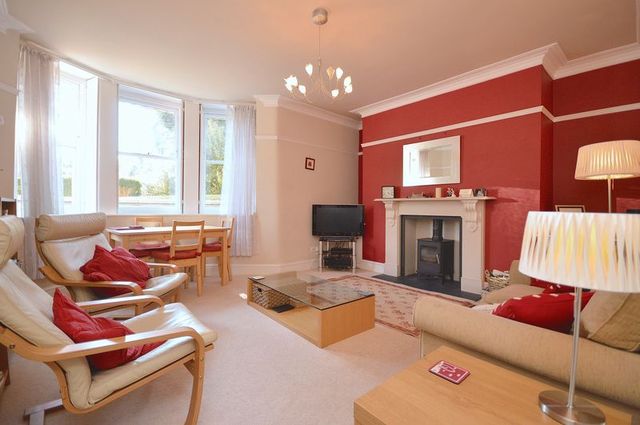  Image of 3 bedroom Flat for sale in Chertsey Road Redland Bristol BS6 at Chertsey Road  Bristol, BS6 6NB
