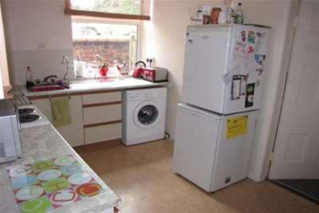  Image of 1 bedroom Flat to rent in Chester Road Northwich CW8 at Northwich, CW8 4AG