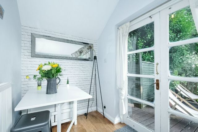  Image of 2 bedroom Maisonette for sale in Chester Road Northwood HA6 at Northwood, HA6 1BH