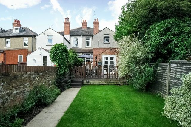  Image of 2 bedroom Maisonette for sale in Chester Road Northwood HA6 at Northwood, HA6 1BH
