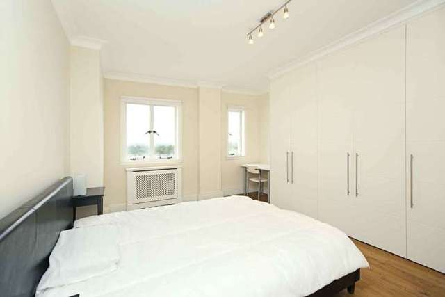  Image of 3 bedroom Apartment to rent in Baker Street London NW1 at Baker Street Baker Street London, NW1 5SH