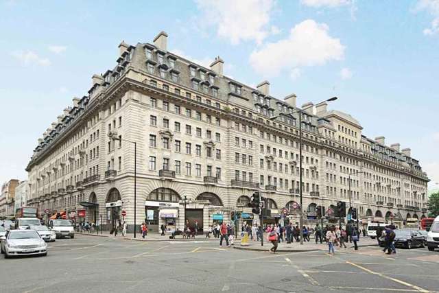  Image of 3 bedroom Apartment to rent in Baker Street London NW1 at Baker Street Baker Street London, NW1 5SH