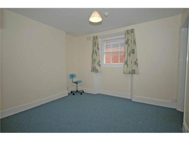  Image of 1 bedroom Flat to rent in Church Street Monmouth NP25 at Church Street  MONMOUTH, NP25 3BU