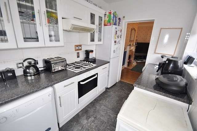  Image of 4 bedroom Detached house for sale in Clifford Road Wallasey CH44 at Wallasey, CH44 4DN