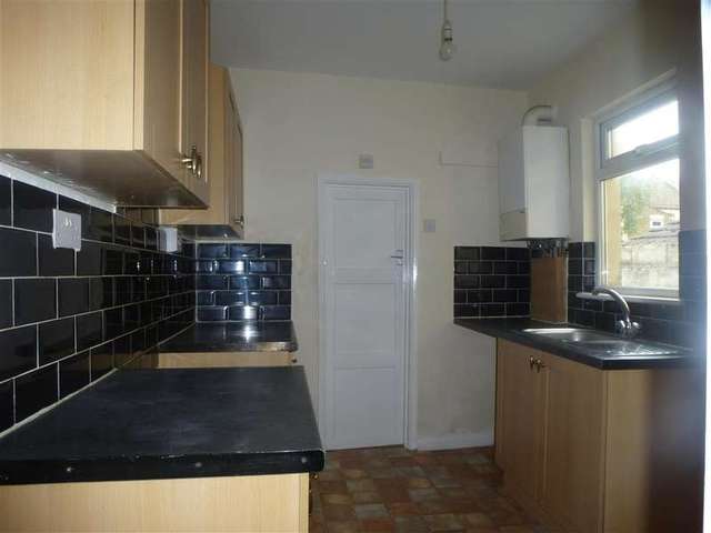  Image of 3 bedroom Terraced house for sale in Cobden Road Chatham ME4 at Chatham Kent Chatham, ME4 5HW
