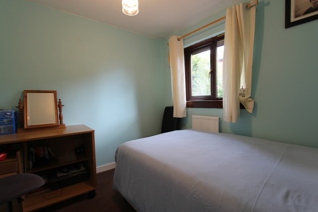  Image of 3 bedroom Terraced house to rent in Colintraive Crescent Glasgow G33 at Hogganfield Glasgow Glasgow, G33 1BJ