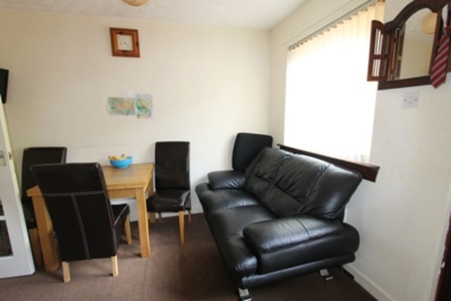  Image of 3 bedroom Terraced house to rent in Colintraive Crescent Glasgow G33 at Hogganfield Glasgow Glasgow, G33 1BJ