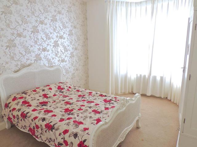  Image of 2 bedroom Ground Flat to rent in Colwell Road London SE22 at East Dulwich, SE22 8QP