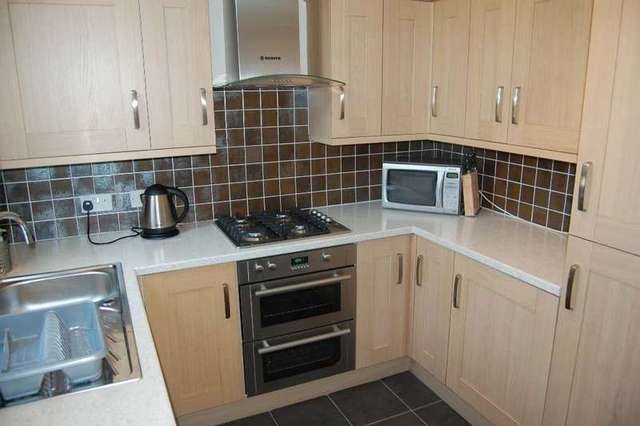  Image of 2 bedroom Terraced house to rent in Common Lane East Ardsley Wakefield WF3 at East Ardsley Wakefield, WF3 2EL