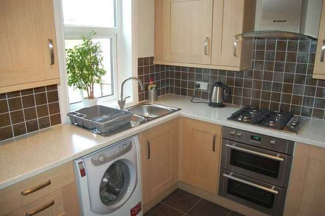  Image of 2 bedroom Terraced house to rent in Common Lane East Ardsley Wakefield WF3 at East Ardsley Wakefield, WF3 2EL