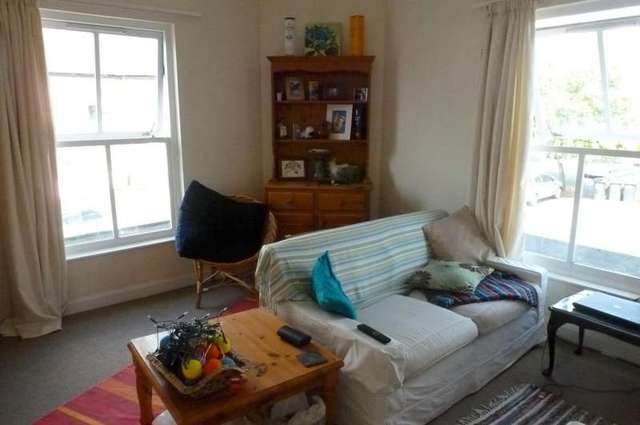  Image of 1 bedroom Flat to rent in Connaught Road Norwich NR2 at Norwich, NR2 3BS
