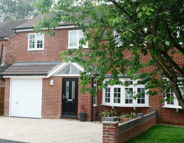  Image of 4 bedroom Semi-Detached house for sale in Bass Mead Cookham Maidenhead SL6 at Bass Mead  Cookham, SL6 9DJ
