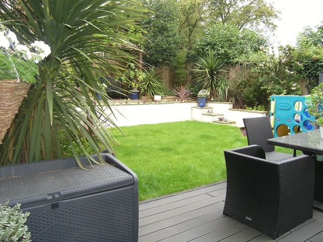  Image of 4 bedroom Semi-Detached house for sale in Bass Mead Cookham Maidenhead SL6 at Bass Mead  Cookham, SL6 9DJ