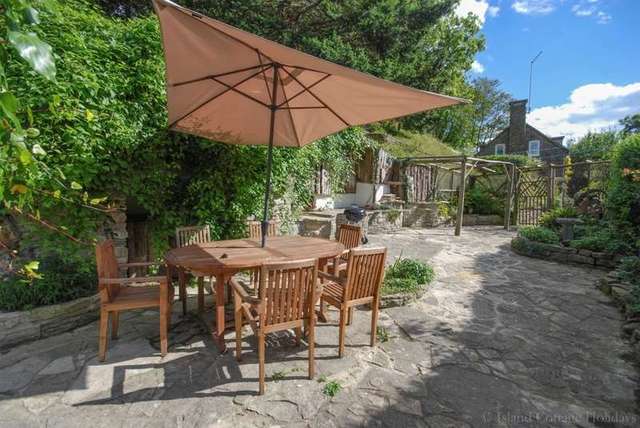  Image of 3 bedroom Detached house to rent in East Street Corfe Castle Wareham BH20 at 1 East Street Corfe Castle Corfe Castle, BH20 5ED