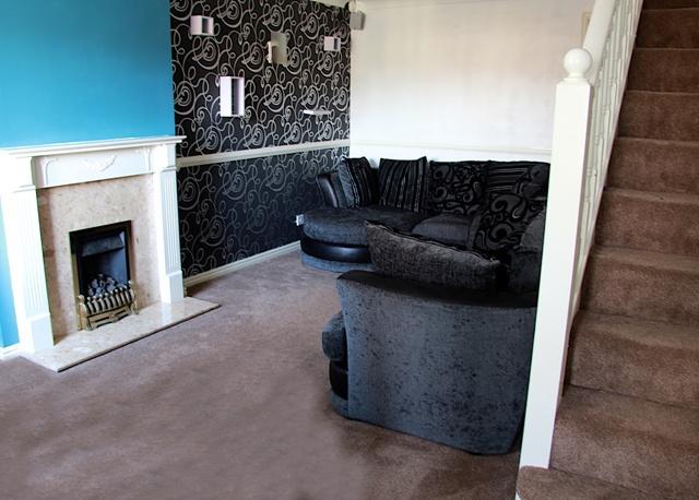  Image of 2 bedroom Semi-Detached house for sale in Council Avenue Hull HU4 at Hull, HU4 6RT