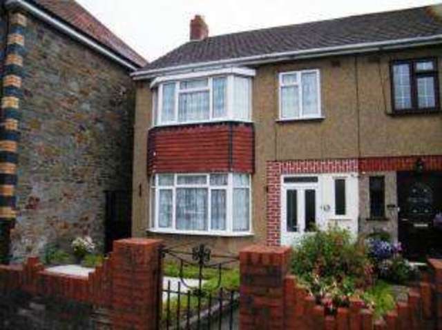  Image of 3 bedroom End of Terrace for sale in Court Road Kingswood Bristol BS15 at Kingswood Bristol Kingswood, BS15 9QG