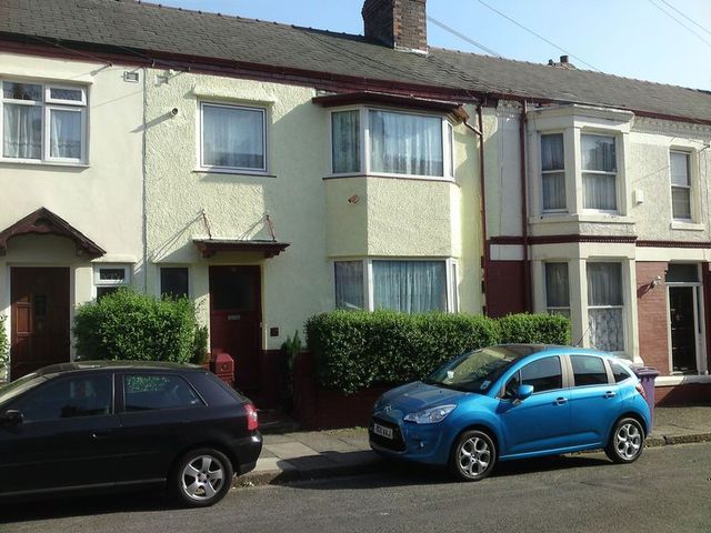  Image of 4 bedroom Terraced house for sale in Courtland Road Mossley Hill Liverpool L18 at Courtland Road  Liverpool, L18 2EQ