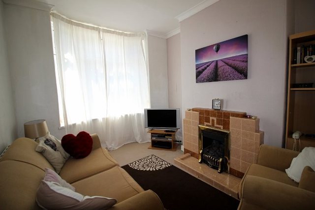  Image of 2 bedroom Detached house to rent in Craigmore Avenue Plymouth PL2 at Stoke Plymouth Devonport, PL2 1HX
