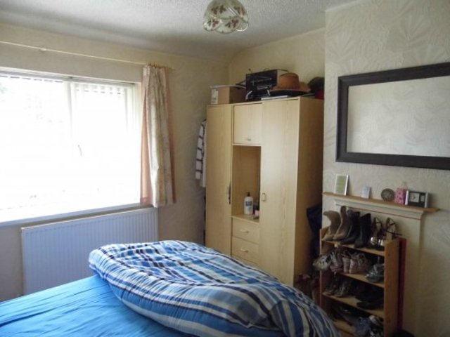  Image of 3 bedroom Terraced house for sale in Curbar Road Great Barr Birmingham B42 at Birmingham West Midlands Birmingham, B42 2AY