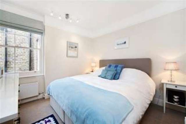  Image of 2 bedroom Flat to rent in Prince of Wales Drive London SW11 at London, SW11 4HP