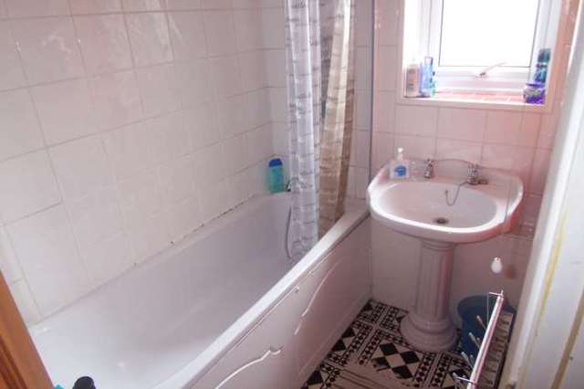  Image of 3 bedroom Detached house to rent in David Street London E15 at David Street Stratford London, E15 1PP
