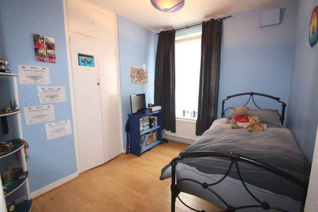  Image of 2 bedroom Flat to rent in Orb Street London SE17 at Orbe Street Elephant & Castle London, SE17 1RD