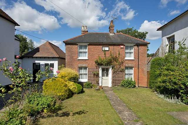  Image of 3 bedroom Detached house for sale in Derringstone Hill Barham Canterbury CT4 at Derringstone Hill  Barham, CT4 6QD