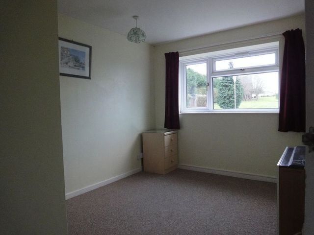  Image of 2 bedroom Flat to rent in Devondale Court Dawlish Warren Dawlish EX7 at Devondale Court DAWLISH WARREN Dawlish, EX7 0PN