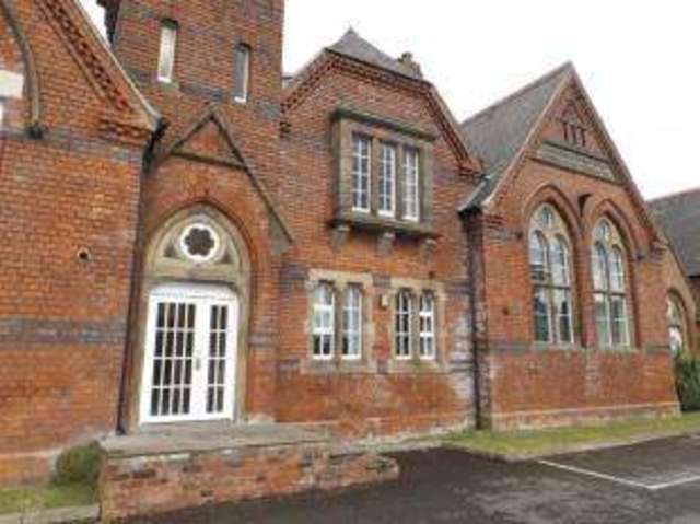  Image of 1 bedroom Maisonette for sale in Devonshire Street Brimington Chesterfield S43 at Devonshire Street Brimington Brimington, S43 1GA