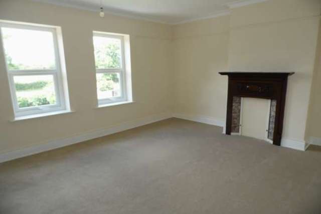  Image of 3 bedroom Semi-Detached house to rent in Doncaster Road Askern Doncaster DN6 at DONCASTER ROAD ASKERN DONCASTER, DN6 9JD