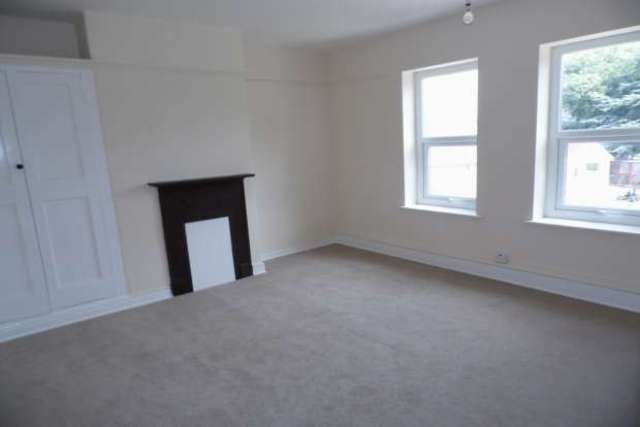  Image of 3 bedroom Semi-Detached house to rent in Doncaster Road Askern Doncaster DN6 at DONCASTER ROAD ASKERN DONCASTER, DN6 9JD