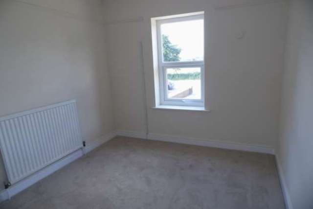  Image of 3 bedroom Semi-Detached house to rent in Doncaster Road Askern Doncaster DN6 at DONCASTER ROAD ASKERN DONCASTER, DN6 9JD