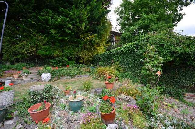  Image of 2 bedroom Bungalow for sale in Downs Road Istead Rise Gravesend DA13 at Istead Rise Kent Gravesend, DA13 9HD