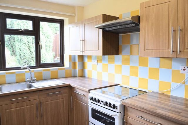  Image of 3 bedroom Detached house to rent in Drayton Street Swadlincote DE11 at Drayton Street  Swadlincote, DE11 8LB