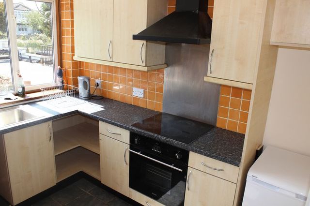  Image of 2 bedroom Flat to rent in Drayton Waye Harrow HA3 at Drayton Waye  Harrow, HA3 0BT