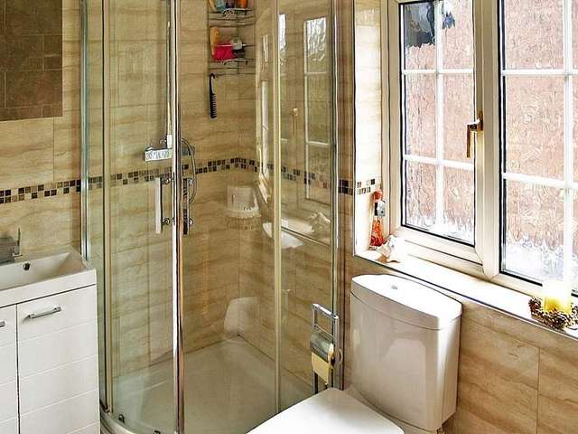  Image of 6 bedroom Property for sale in Station Road Acocks Green Birmingham B27 at Station Road Acocks Green BIRMINGHAM, B27 6DN