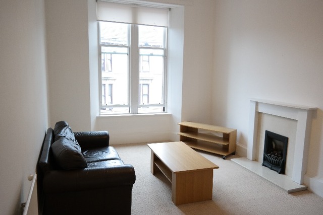  Image of 1 bedroom Flat to rent in Dumbarton Road Glasgow G11 at Partick Glasgow Glasgow, G11 6SE