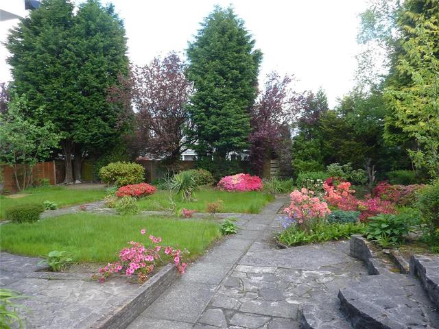  Image of 3 bedroom Detached house to rent in Durness Avenue Bearsden Glasgow G61 at Bearsden Glasgow Glasgow, G61 2AQ