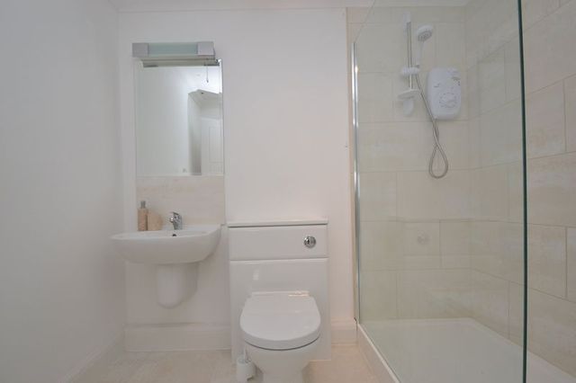  Image of Flat to rent in Earlham Road Norwich NR2 at Earlham Road  Norwich, NR2 3PF