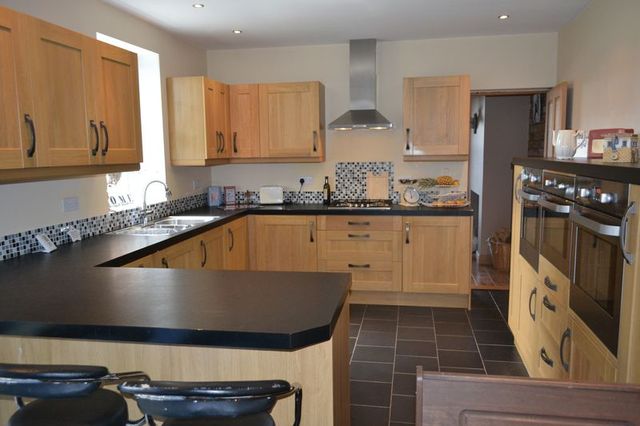  Image of 4 bedroom Detached house for sale in Eastfield Road Barton-upon-Humber DN18 at Eastfield Road  Barton-Upon-Humber, DN18 6AW