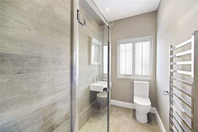  Image of 1 bedroom Flat to rent in Elsham Road London W14 at Elsham Road  London, W14 8HH