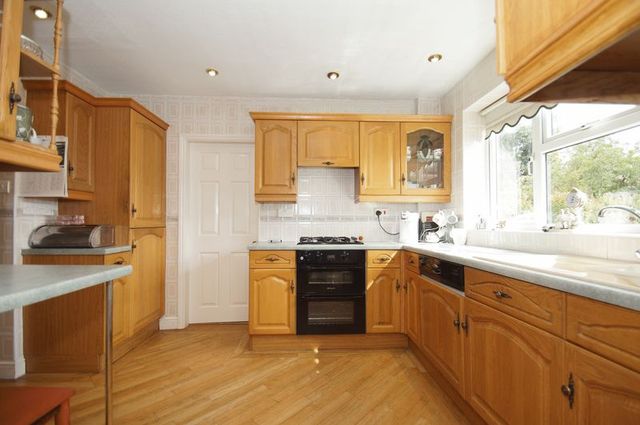  Image of 3 bedroom Detached house for sale in Evesham Road Astwood Bank Redditch B96 at Evesham Road Astwood Bank Redditch, B96 6AY