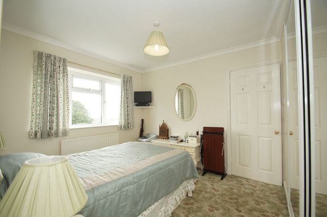  Image of 3 bedroom Detached house for sale in Evesham Road Astwood Bank Redditch B96 at Evesham Road Astwood Bank Redditch, B96 6AY