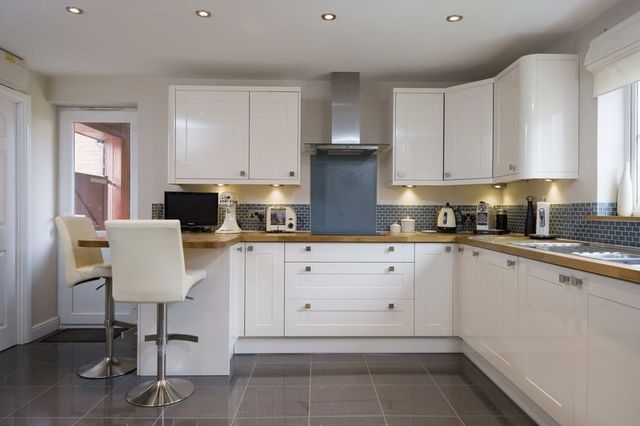  Image of 4 bedroom Detached house for sale in Chapman Way Eynesbury St. Neots PE19 at Chapman Way Eynesbury St. Neots, PE19 2HD