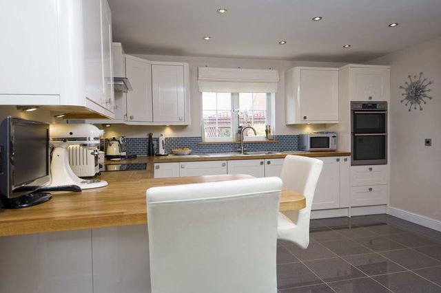  Image of 4 bedroom Detached house for sale in Chapman Way Eynesbury St. Neots PE19 at Chapman Way Eynesbury St. Neots, PE19 2HD